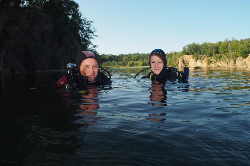 Taucherinnen im Haselberg